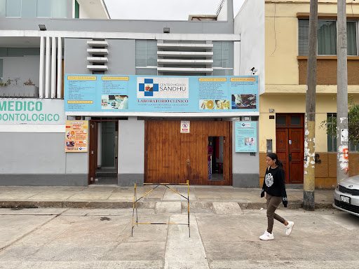 Sandhu CENTRO MEDICO